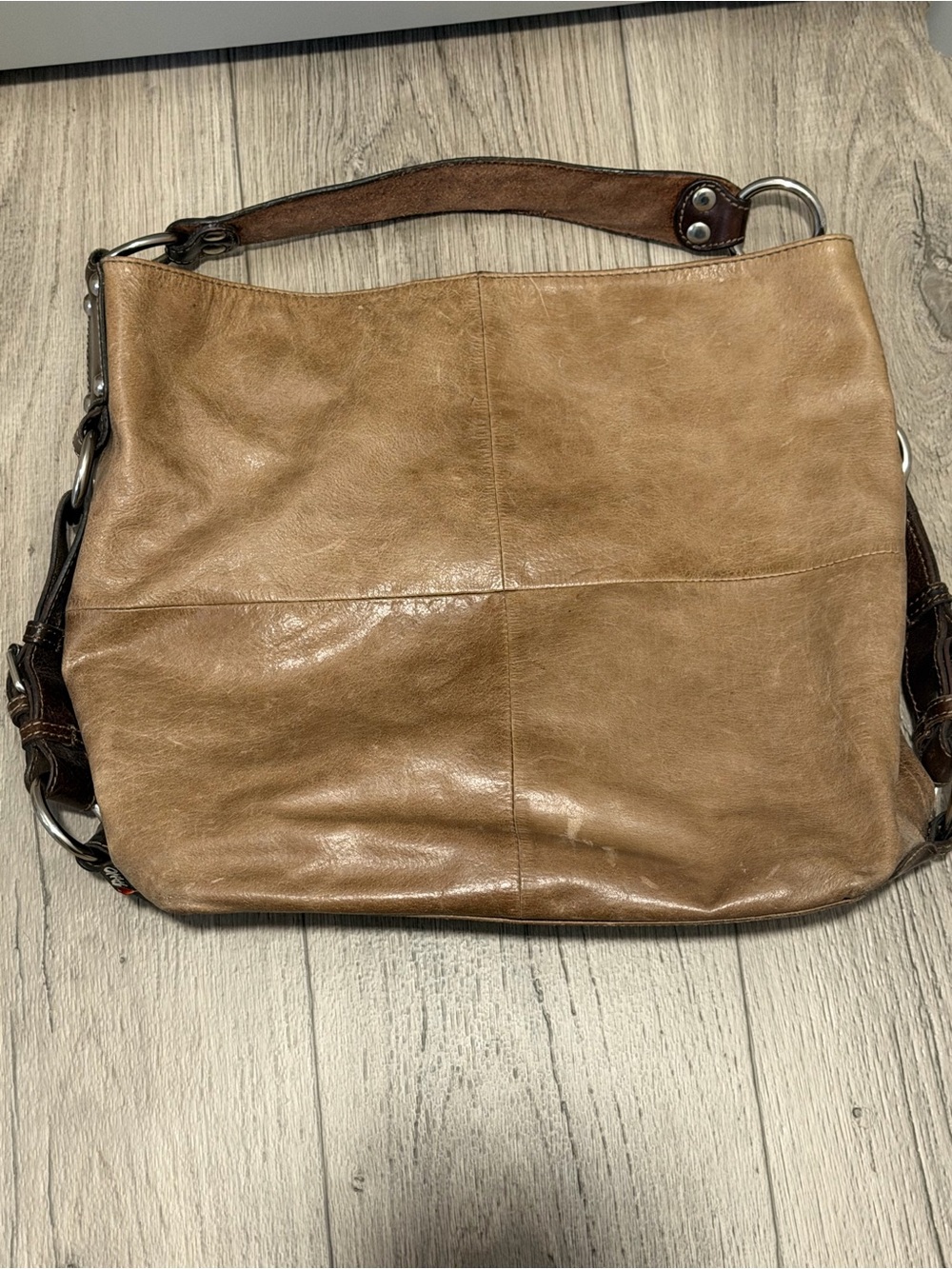 TANO Classic Tan Leather Shoulder Bag - Timeless Everyday Tote
